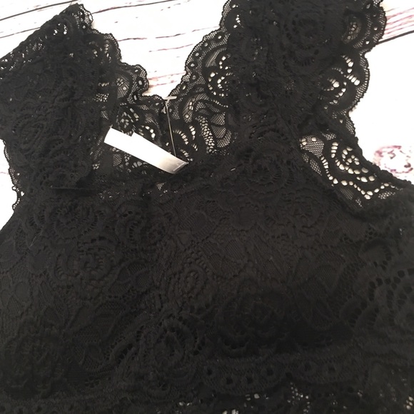 Black lace Bralette NWOT - Picture 5 of 8